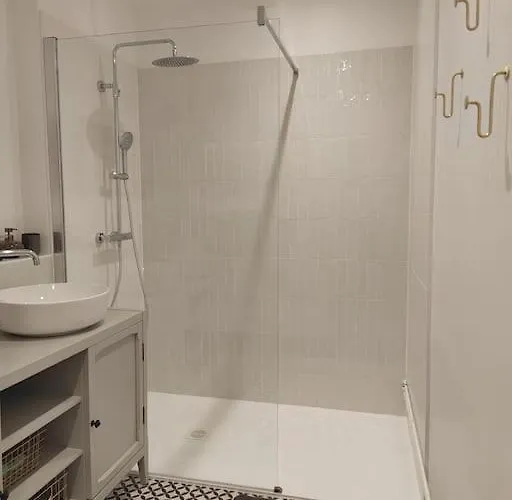 Magnifique Le Nid Des Thermes Apartmán *